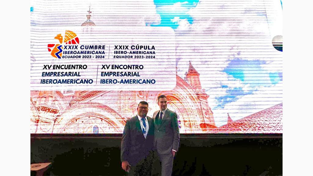 Historia de éxito para Ruta Azul | Egresados reciben Premio Iberoamericano de la Calidad 2024